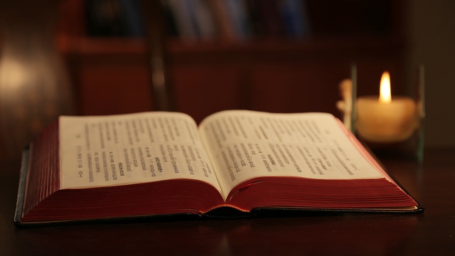 abrir la biblia